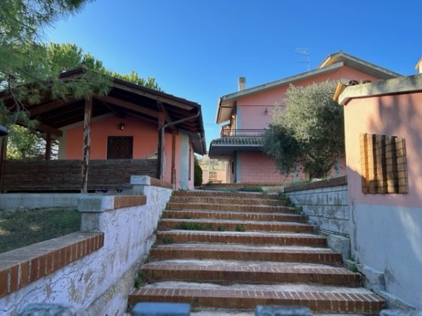 Riferimento VA 714 - Casa Indipendente in Vendita a Città Sant'angelo