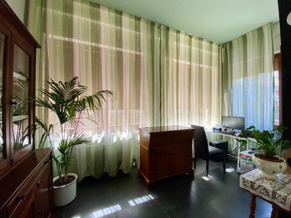 Riferimento EC1068 - Villa Bifamiliare in Vendita a Empoli