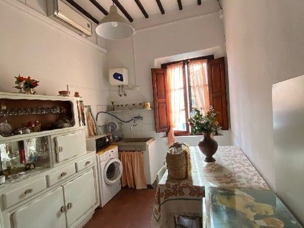 Riferimento LI1023 - Terratetto in Vendita a Capraia E Limite