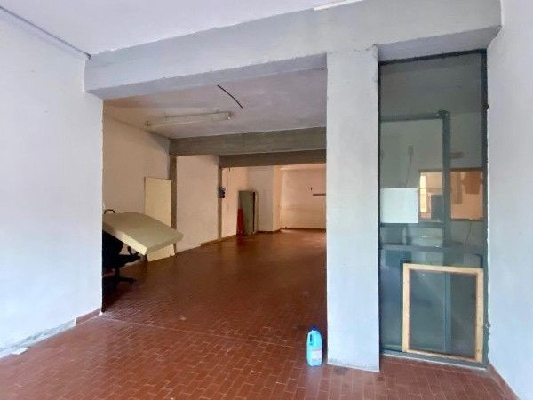 Riferimento MA5050 - Fondo Artigianale in Vendita a Empoli