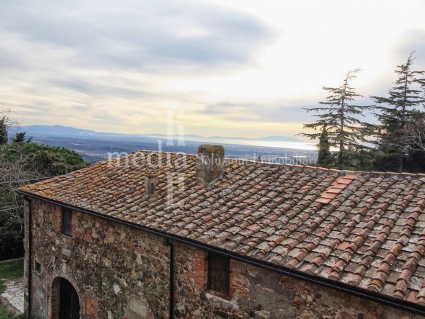 Reference R644 - Country House for Sale in Cecina
