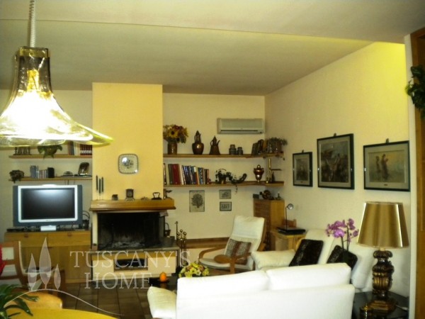 Reference V143 - Independent House for Sale in Foiano Della Chiana