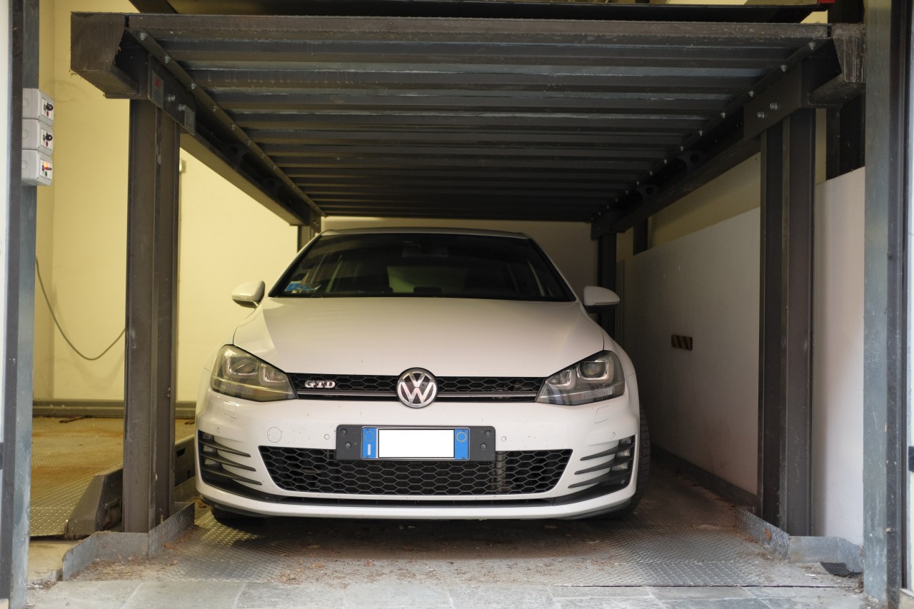 Garage/Box/Posto auto in vendita a Parma (PR)