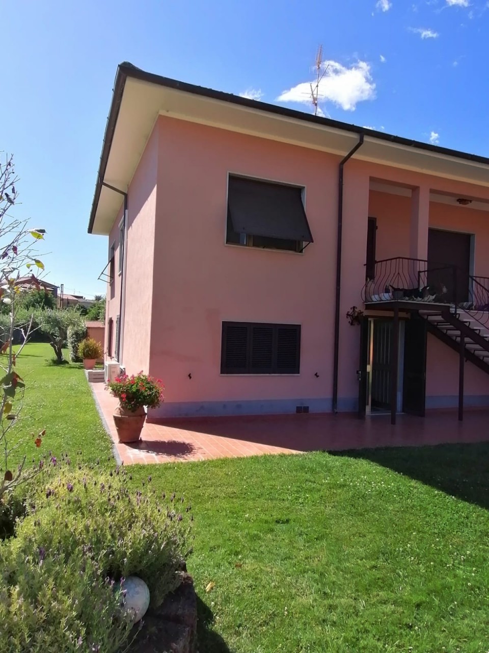 Casa semi-indipendente in affitto a Pozzi, Seravezza (LU)