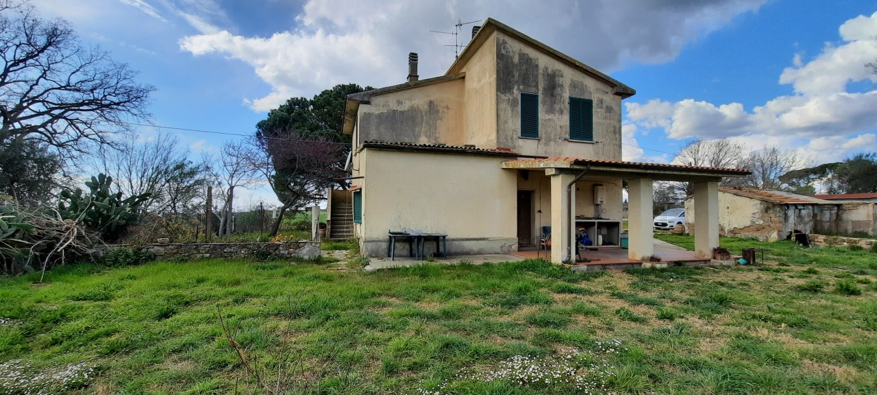 Colonica in vendita a Magliano In Toscana (GR)
