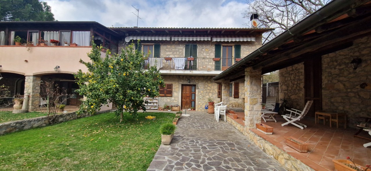 Porzione di casa in vendita a Magliano In Toscana (GR)