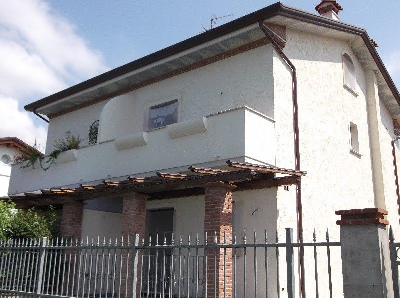 Villetta in vendita a Querceta, Seravezza (LU)