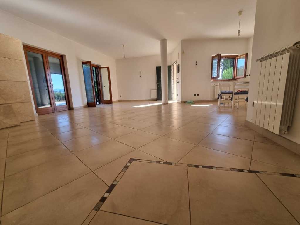 Villa in vendita a Pignataro Interamna (FR)