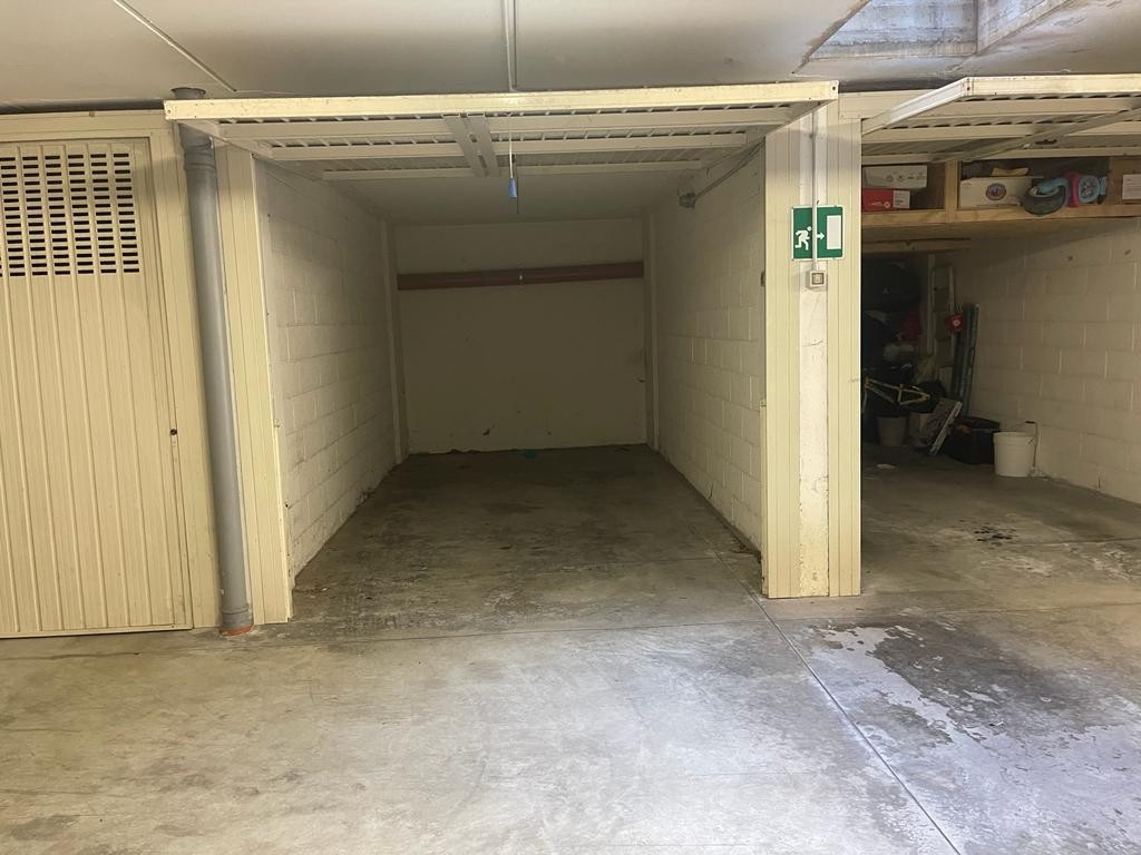 Garage/Box/Posto auto in vendita a Sondrio (SO)