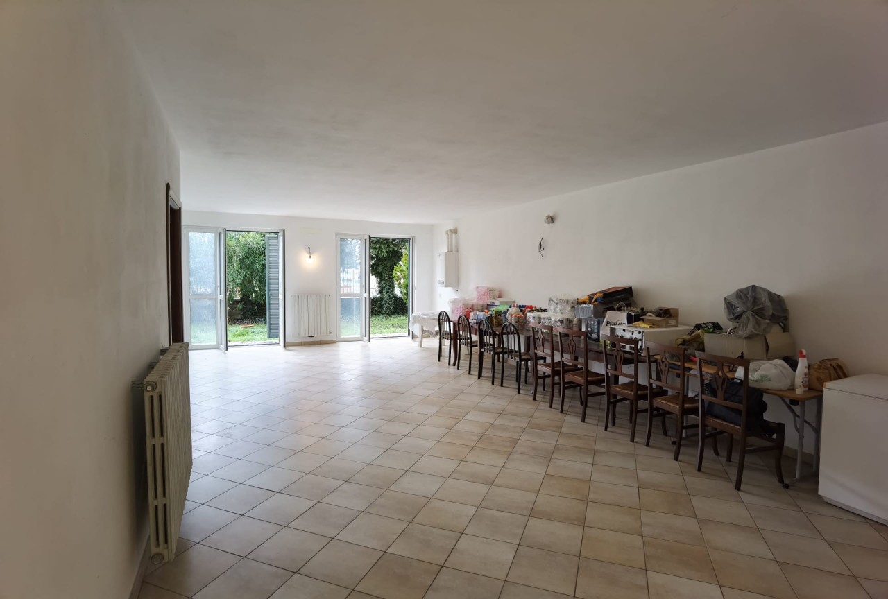 Casa semi-indipendente in vendita a Sant'alessio Con Vialone (PV)