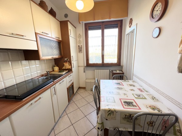 Rif. VA155 - appartamento in vendita a Camaiore - Lido Di Camaiore | Foto 3