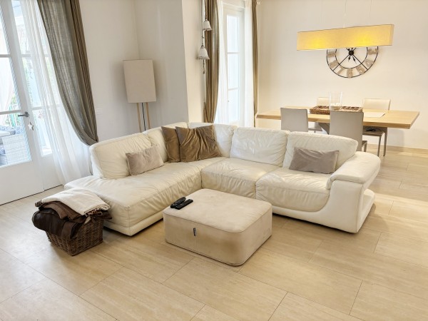 Riferimento SV130 - villa in Buying And Selling in Pietrasanta
