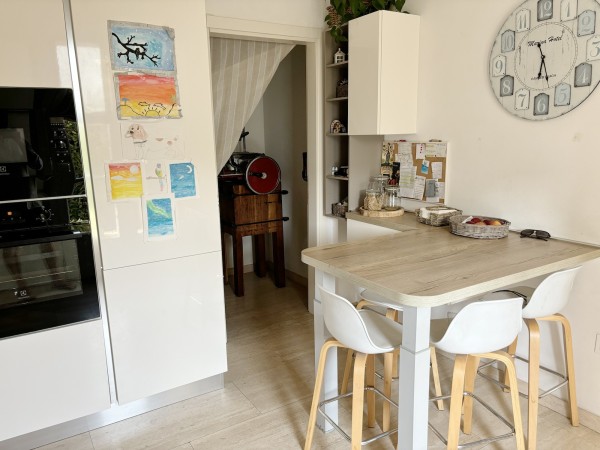 Riferimento SV130 - villa in Buying And Selling in Pietrasanta