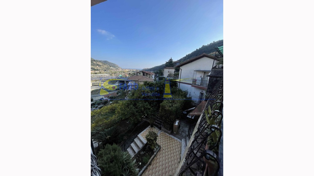 Appartamentoin Affitto, Ventimiglia - Prima Periferia - Riferimento: a319