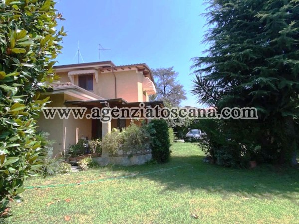 Villa for rent, Forte Dei Marmi - Vaiana -  1