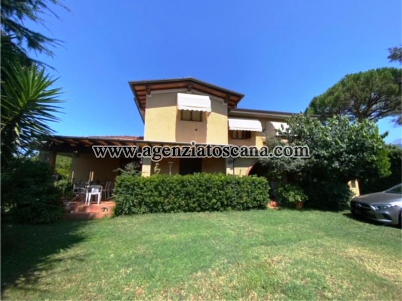 Вилла за продажа, Forte Dei Marmi - Vaiana -  4