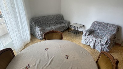 Appartamentoin Affitto, Ventimiglia - Centrale - Riferimento: at093