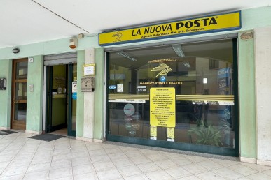 Locale commerciale al piano te