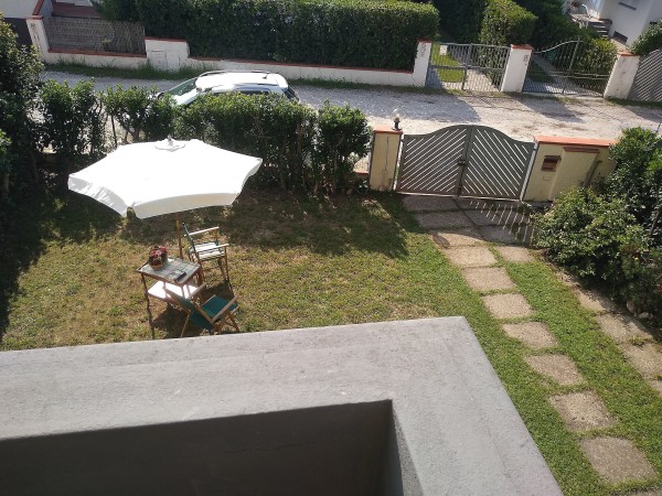Riferimento SA0032 - two-family villa in Летняя аренда in Pietrasanta - Marina Di Pietrasanta