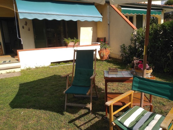 Riferimento SA0032 - two-family villa in Летняя аренда in Pietrasanta - Marina Di Pietrasanta