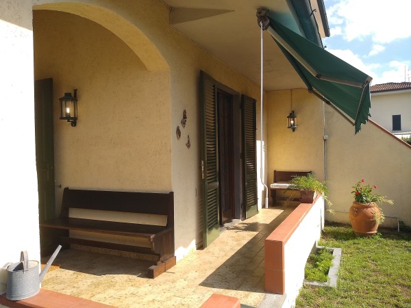 Riferimento SA0032 - two-family villa in Летняя аренда in Pietrasanta - Marina Di Pietrasanta