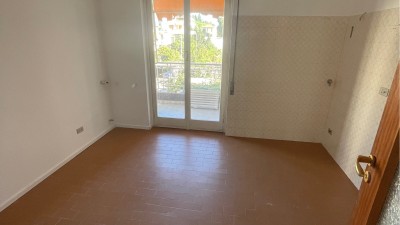 Appartamentoin Affitto, Vallecrosia - Centrale - Riferimento: a320
