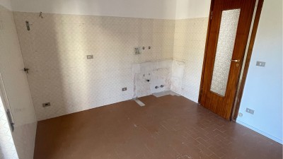 Appartamentoin Affitto, Vallecrosia - Centrale - Riferimento: a320
