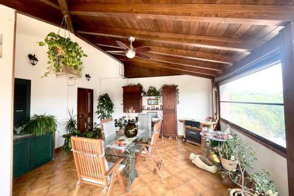 Casa Semi indipendente su due 