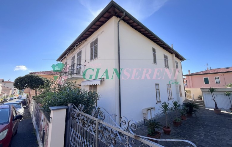 Agenzia Giansereni - 