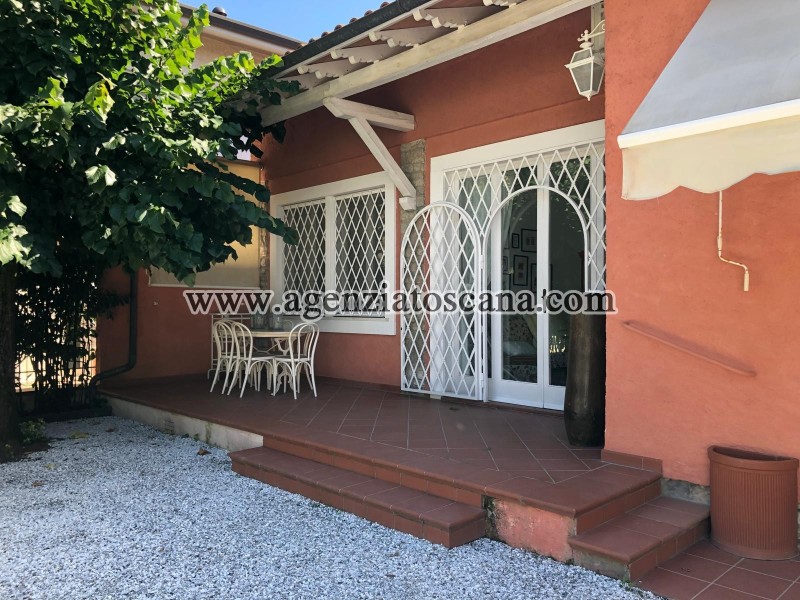 Detached House for rent, Forte Dei Marmi - Centrale - 0
