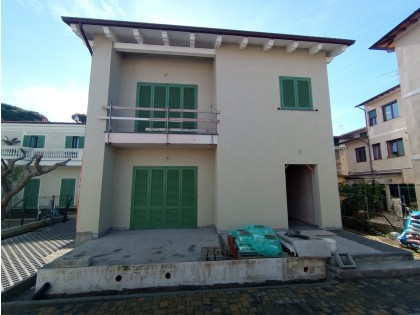Immobile WA 15533 - Villa in Vendita a Marina Di Pietrasanta