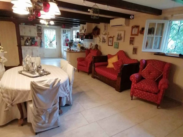 Rif. V2112 - villa singola in vendita a Viareggio | Foto 14