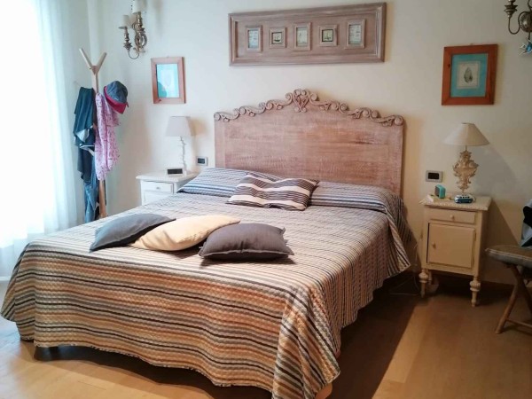 Rif. V2112 - villa singola in vendita a Viareggio | Foto 5