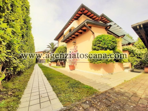 Villa Bifamiliare in vendita, Pietrasanta - Marina Di Pietrasanta -  2