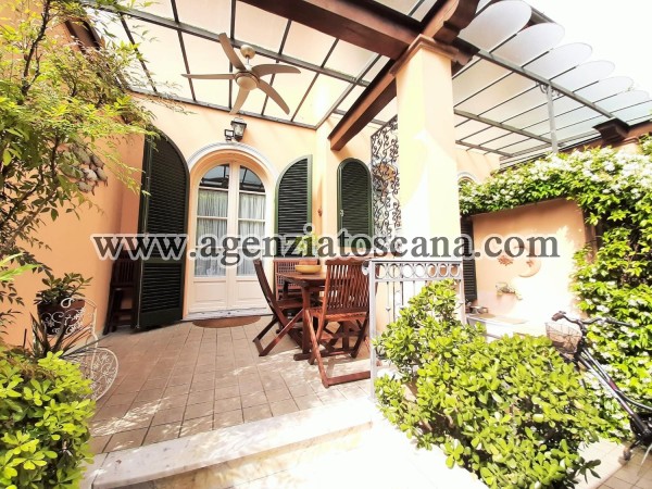 Villa Bifamiliare in vendita, Pietrasanta - Marina Di Pietrasanta -  4