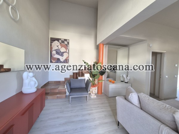 Two-family Villa for sale, Forte Dei Marmi - Centrale -  1