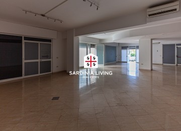 Locale commerciale olbia centr