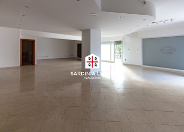 Locale commerciale olbia centr