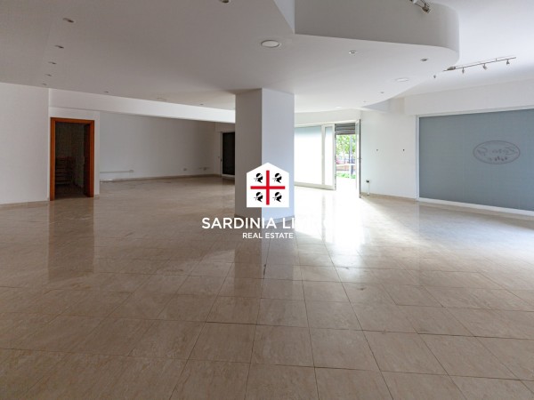 Locale commerciale olbia centr