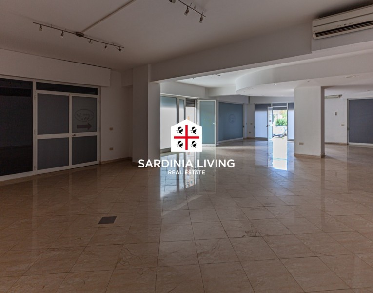 Locale commerciale olbia centr