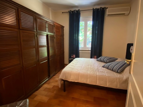 Riferimento SV012 - villa in Покупая и продавая in Forte Dei Marmi