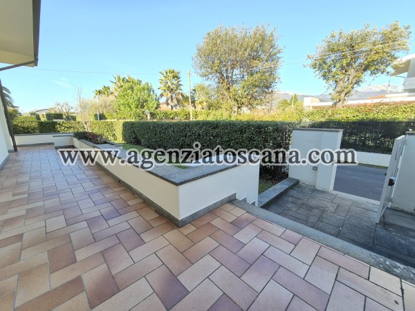 Two-family Villa for rent, Forte Dei Marmi - Centrale -  39