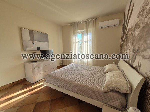Villa Bifamiliare in vendita, Forte Dei Marmi - Centrale -  24