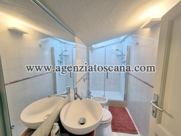 Villa Bifamiliare in vendita, Forte Dei Marmi - Centrale -  32