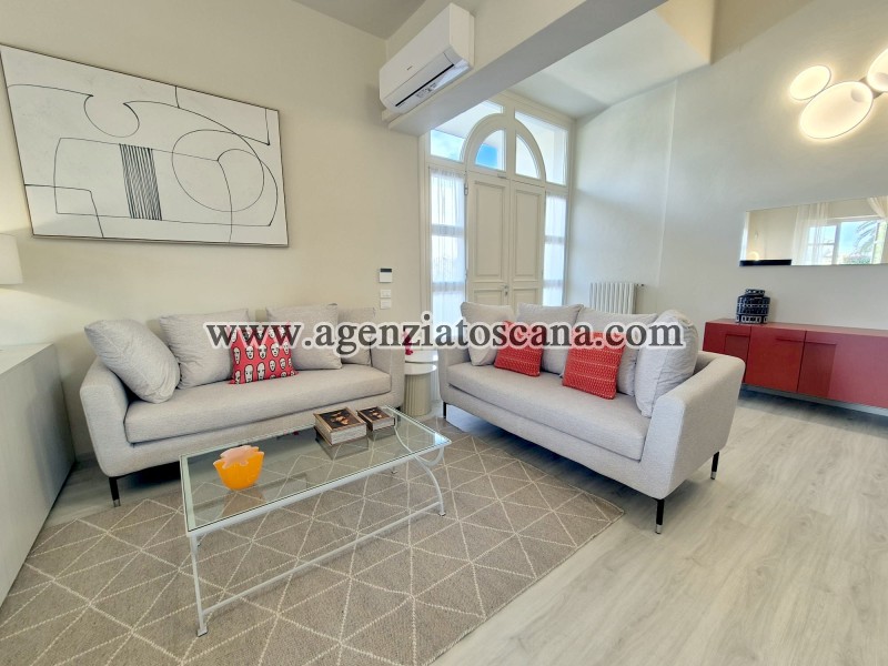 Villa Bifamiliare in vendita, Forte Dei Marmi - Centrale -  1