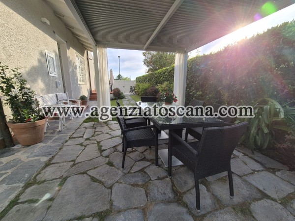 Villa for sale, Forte Dei Marmi - Centrale -  8