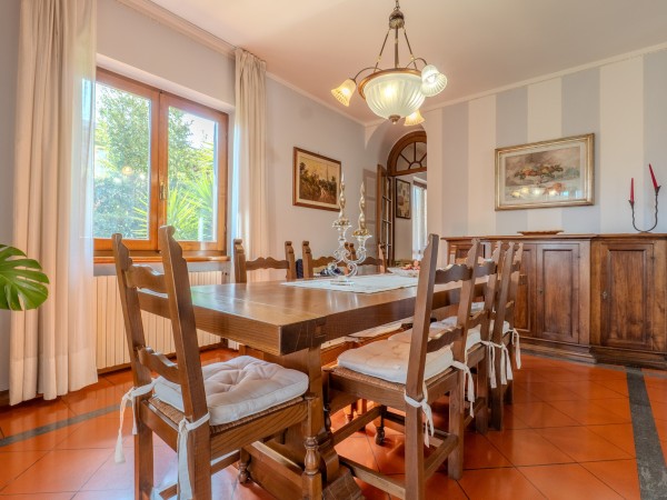 Riferimento SA007 - villa in Летняя аренда in Forte Dei Marmi - Centro Storico