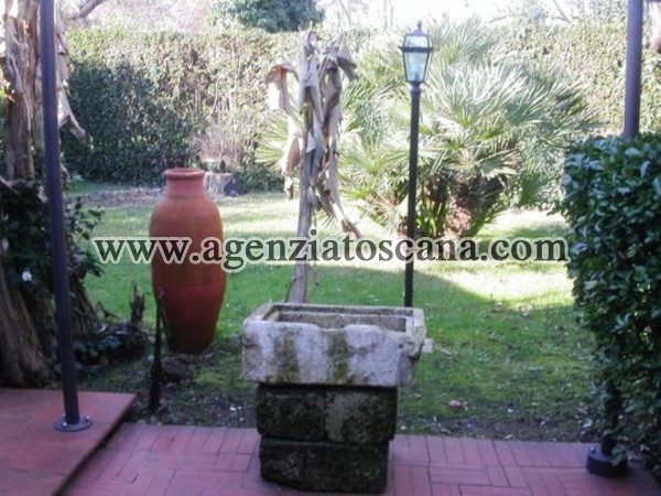 Immobile Commerciale - Direzionale in vendita, Forte Dei Marmi - Zona Via G. Battista Vico -  8