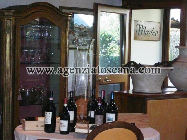 Immobile Commerciale - Direzionale in vendita, Forte Dei Marmi - Zona Via G. Battista Vico -  17