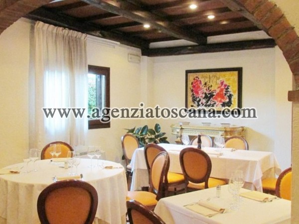 Ristorante in vendita, Forte Dei Marmi - Zona Via G. Battista Vico -  14